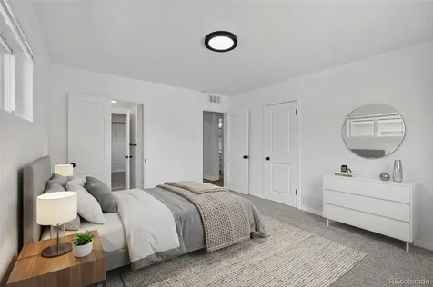 900 Quentin Street Aurora CO 80011