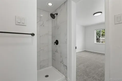 900 Quentin Street Aurora CO 80011
