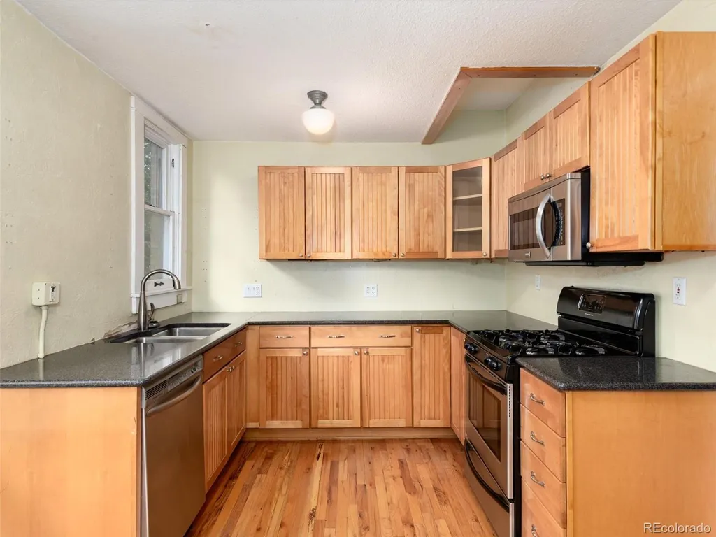 1635 Albion Street Denver CO 80220