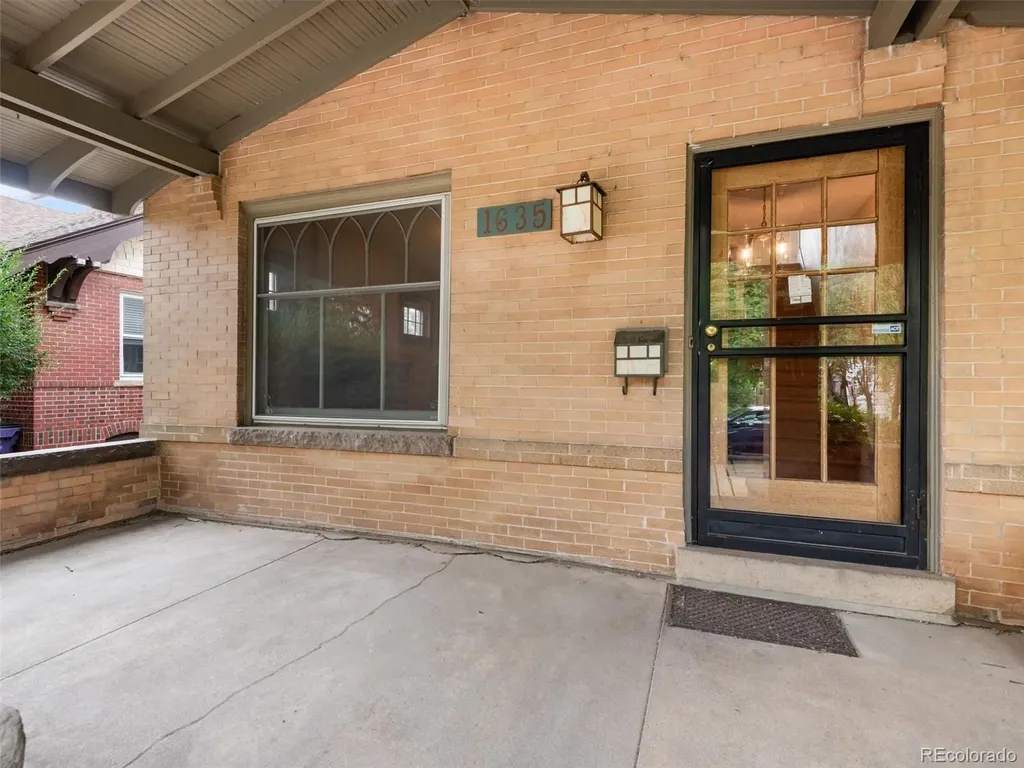 1635 Albion Street Denver CO 80220