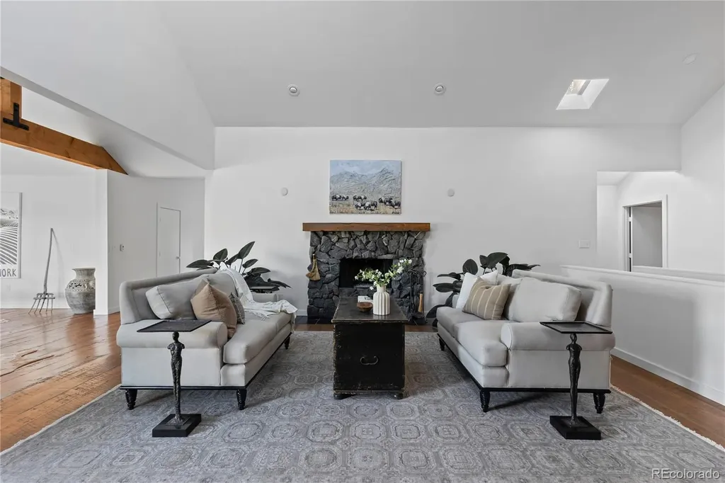 5952 Oxford Road Niwot CO 80503