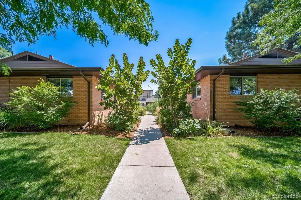 532 Clayton Street Denver CO 80206
