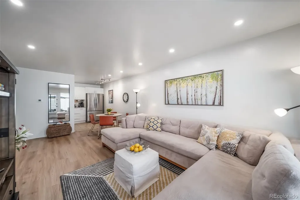 532 Clayton Street Denver CO 80206