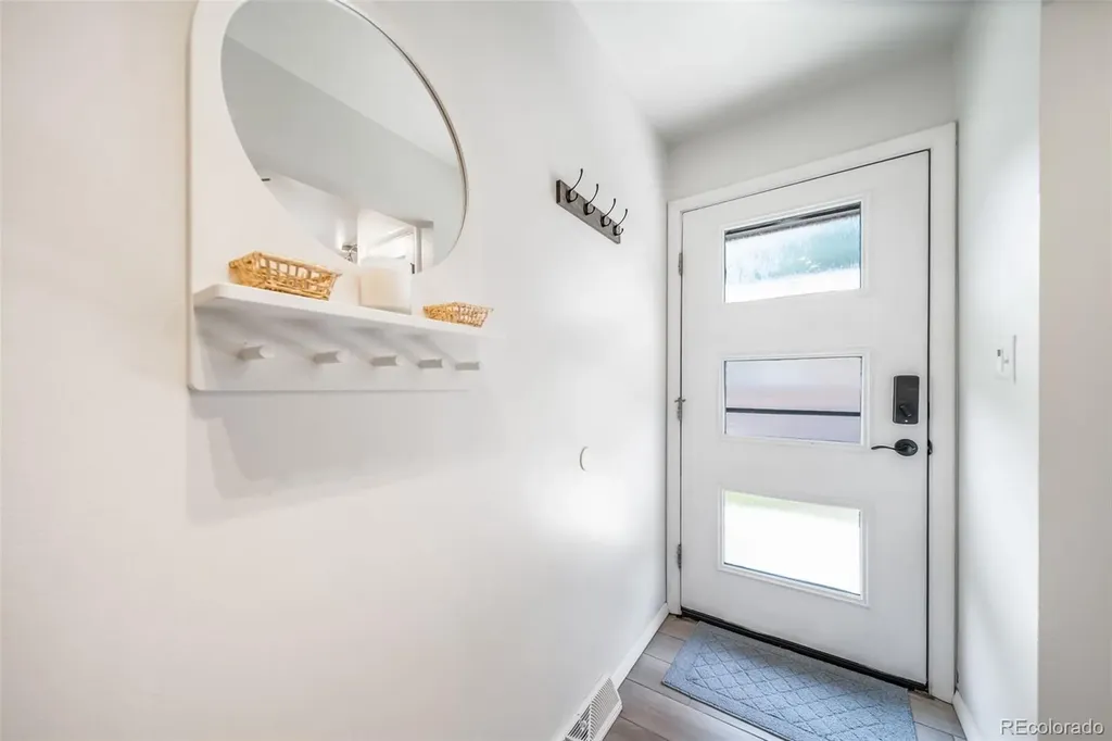 532 Clayton Street Denver CO 80206