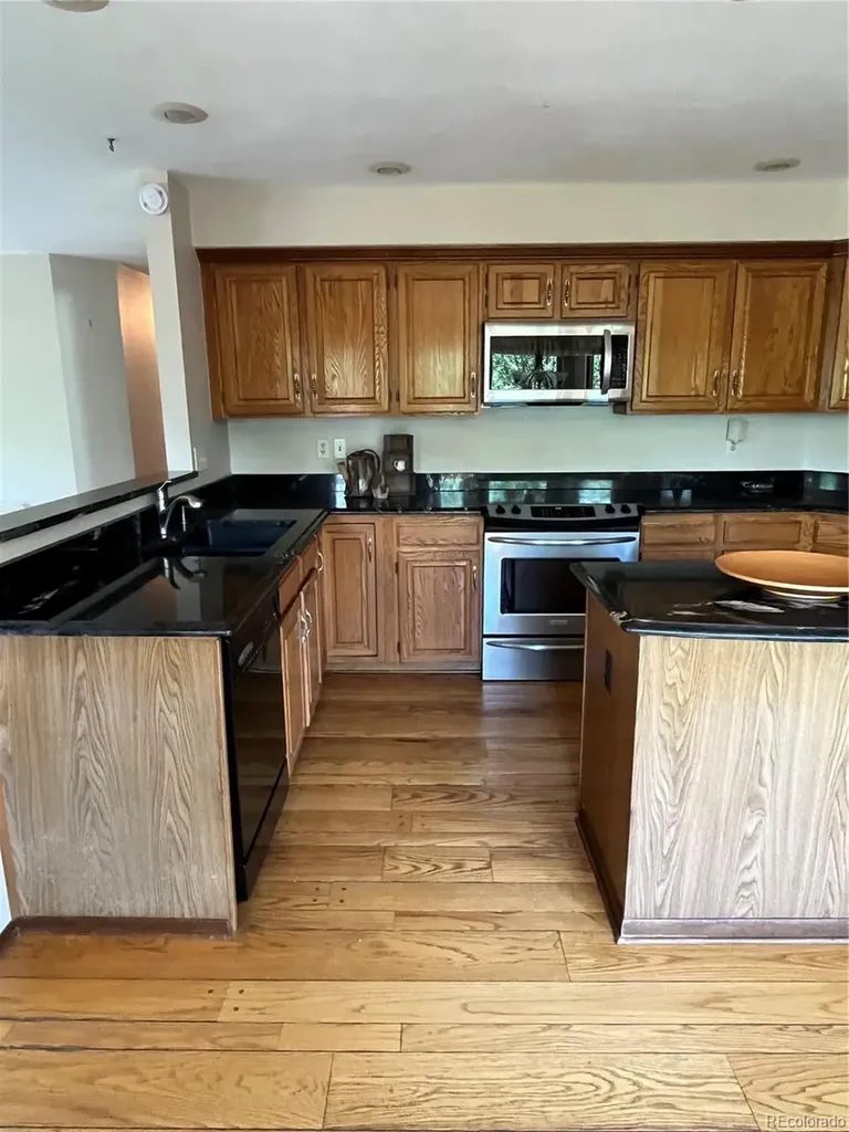 5698 S Olathe Lane Centennial CO 80015