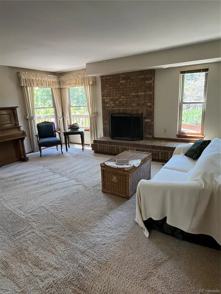 5698 S Olathe Lane Centennial CO 80015
