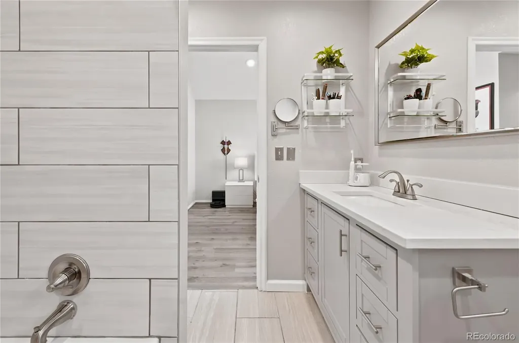 5842 W Atlantic Place Denver CO 80227