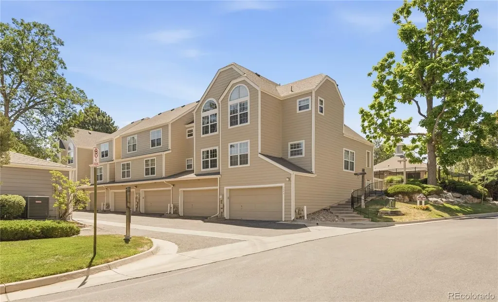 5842 W Atlantic Place Denver CO 80227