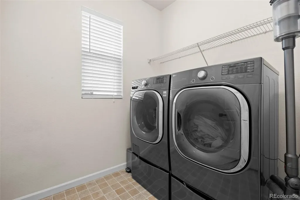 5060 S Riviera Court Aurora CO 80015