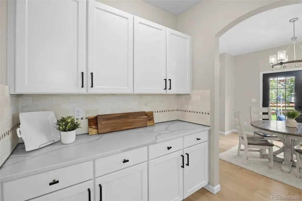 5060 S Riviera Court Aurora CO 80015