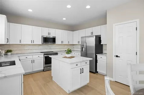 5060 S Riviera Court Aurora CO 80015