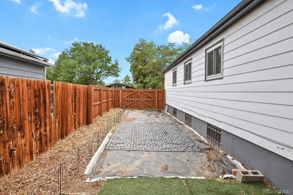 875 S Quivas Street Denver CO 80223