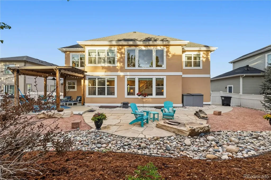 10281 Foxfire Street Longmont CO 80504