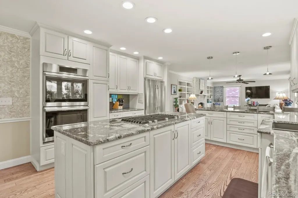 5301 S Garland Way Littleton CO 80123