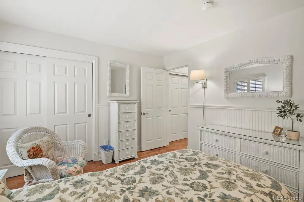 5301 S Garland Way Littleton CO 80123