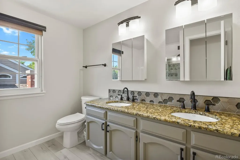 5301 S Garland Way Littleton CO 80123