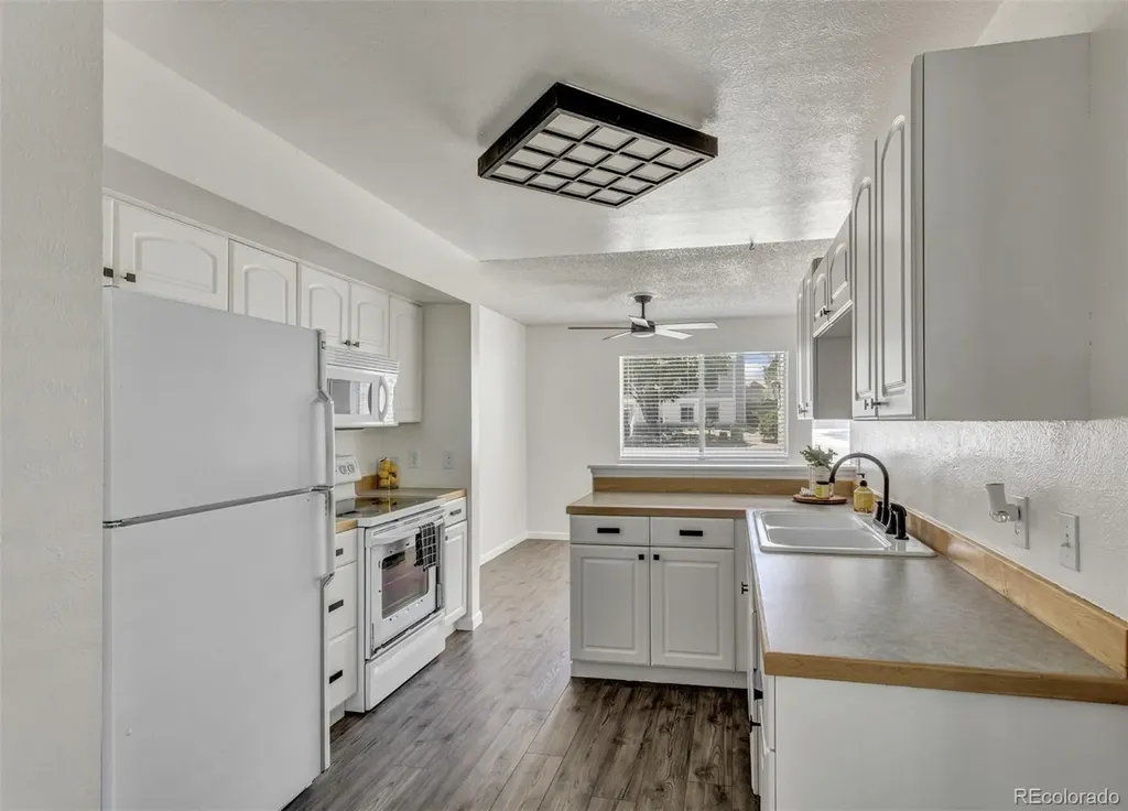 6333 Zang Court Arvada CO 80004