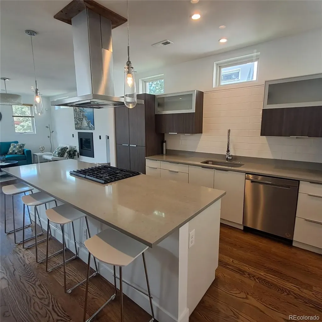 1930 W 35th Avenue Denver CO 80211