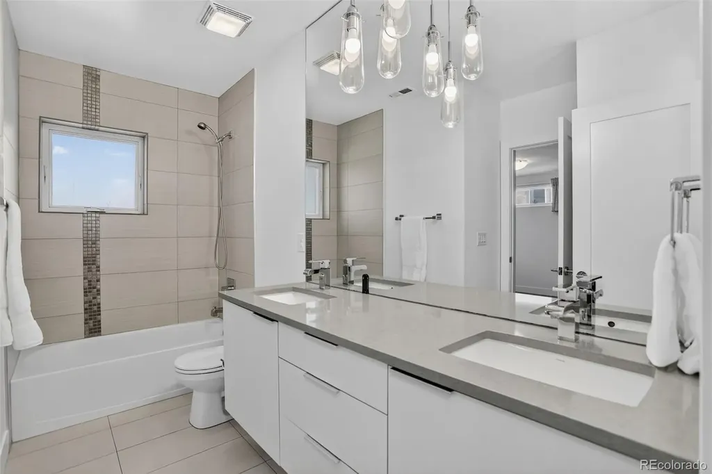 1930 W 35th Avenue Denver CO 80211