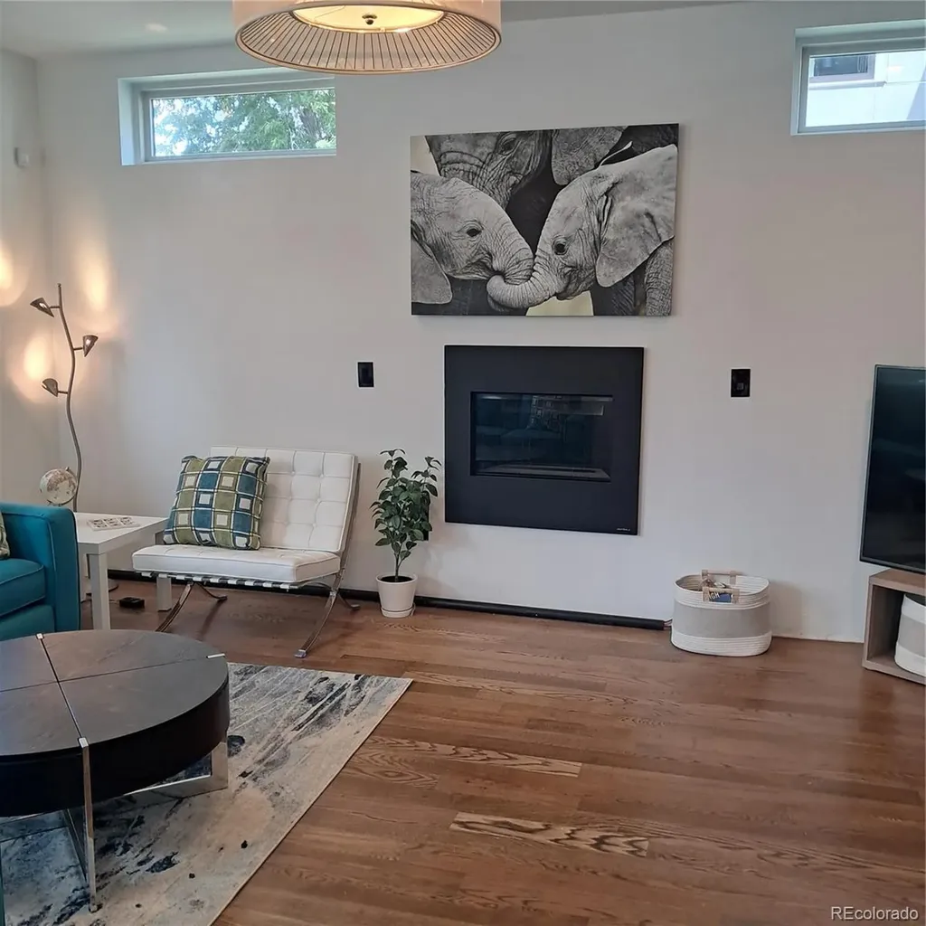 1930 W 35th Avenue Denver CO 80211