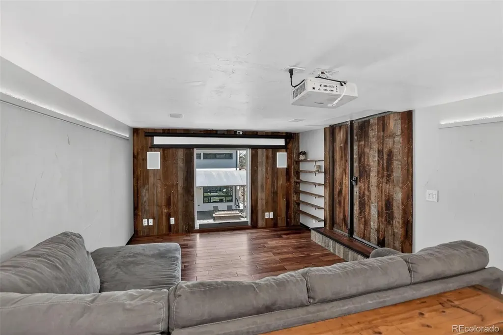 1930 W 35th Avenue Denver CO 80211