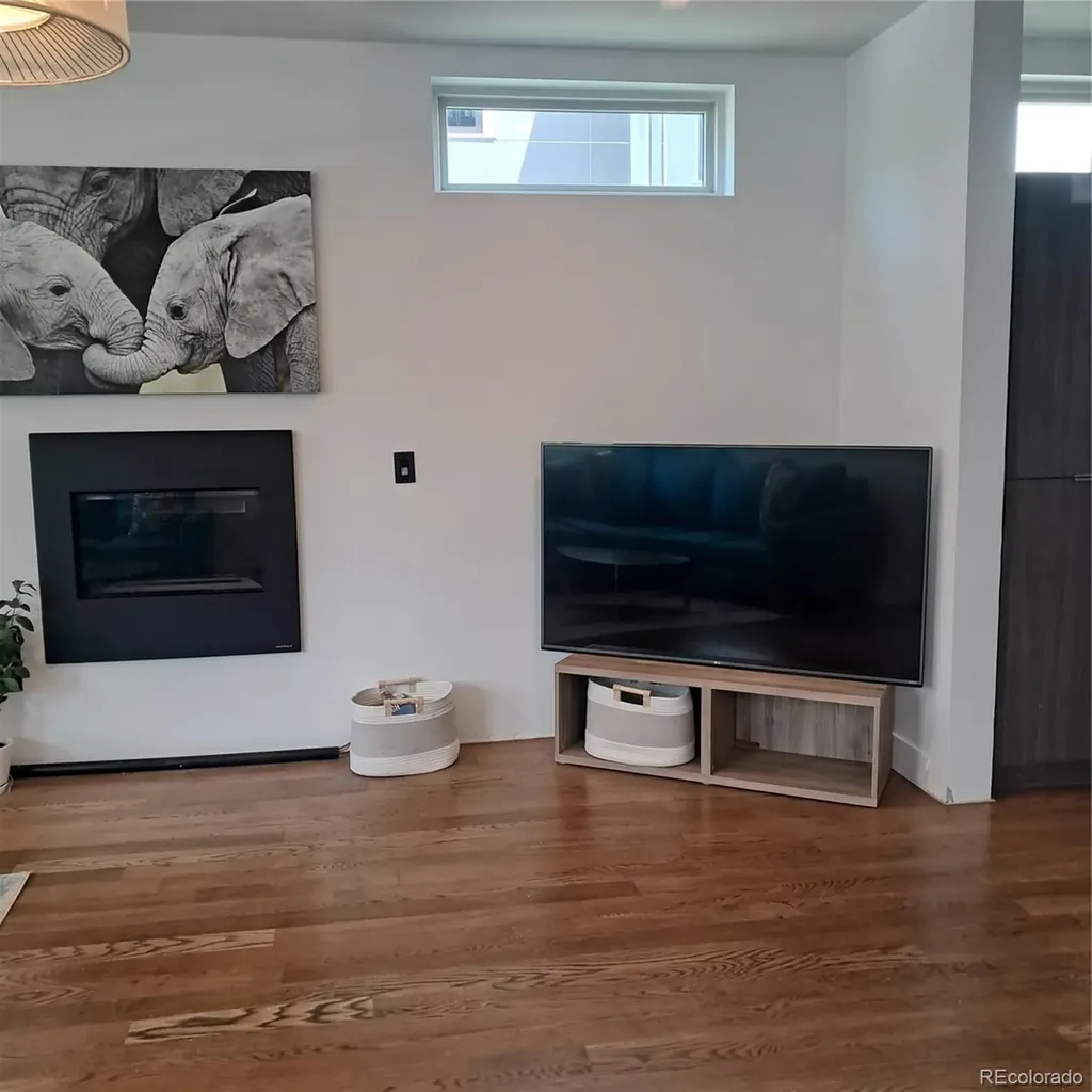 1930 W 35th Avenue Denver CO 80211