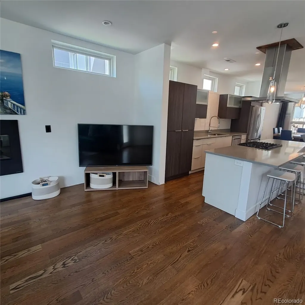1930 W 35th Avenue Denver CO 80211