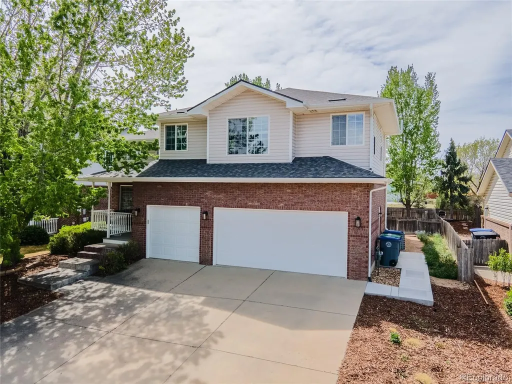 2513 Falcon Drive Longmont CO 80503