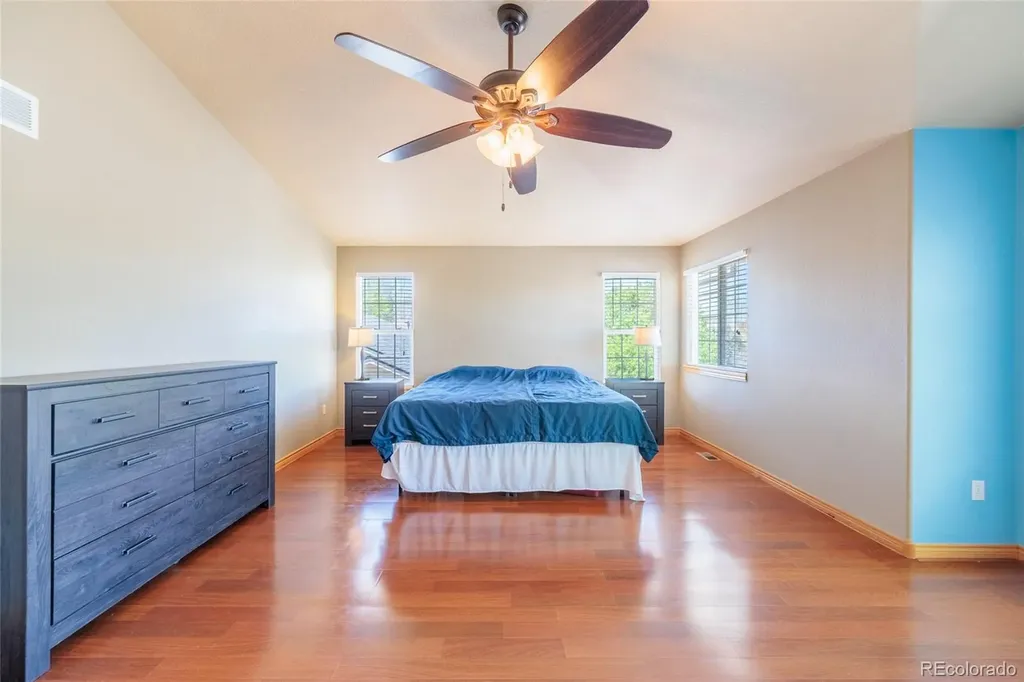 2513 Falcon Drive Longmont CO 80503