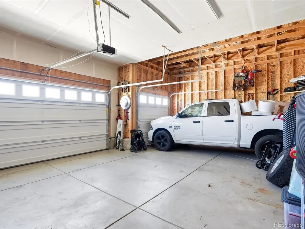 8650 E 105th Lane Commerce City CO 80640