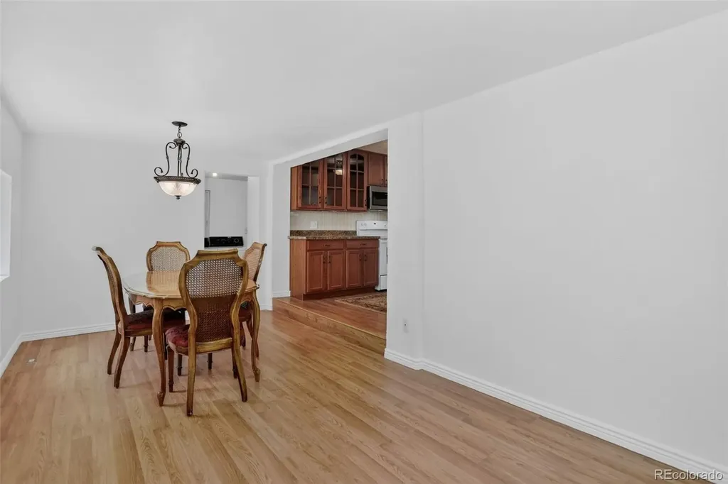 4373 S Sherman Street Englewood CO 80113