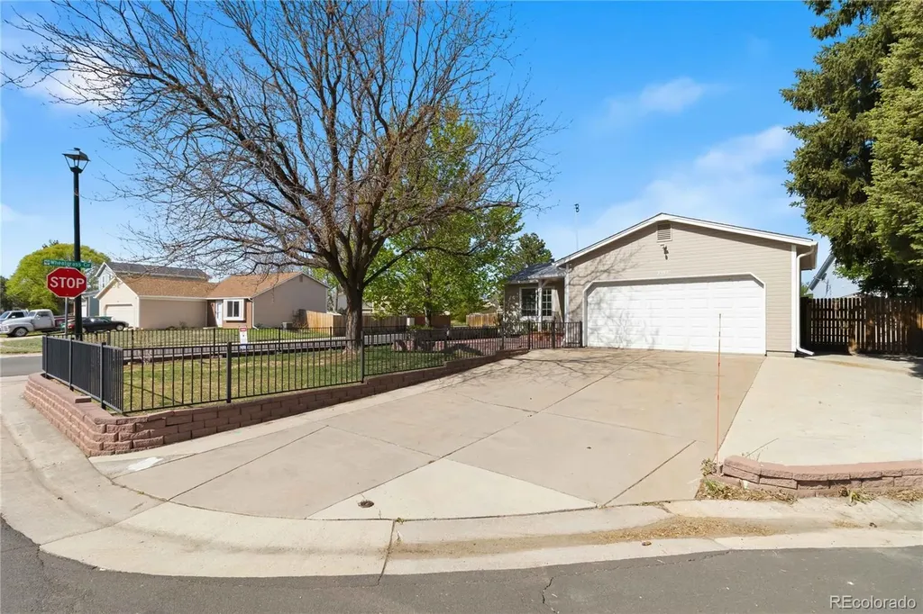 8389 Curlycup Place Parker CO 80134