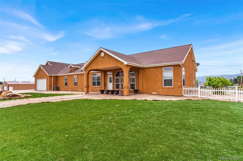 744 North Street Canon City CO 81212