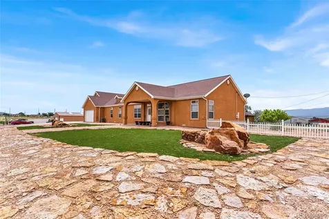 744 North Street Canon City CO 81212