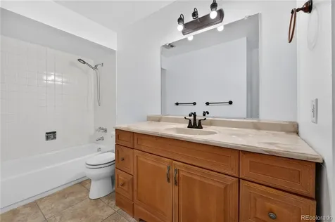 1550 S Oakland Street Aurora CO 80012