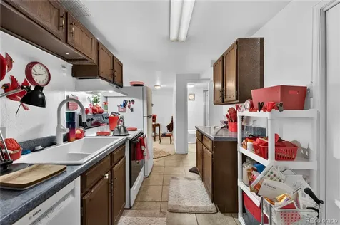 1550 S Oakland Street Aurora CO 80012