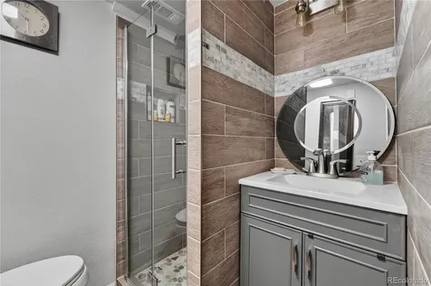 1550 S Oakland Street Aurora CO 80012