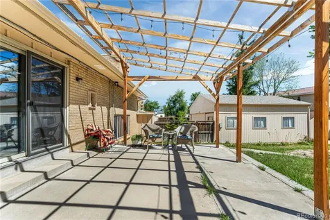 1550 S Oakland Street Aurora CO 80012