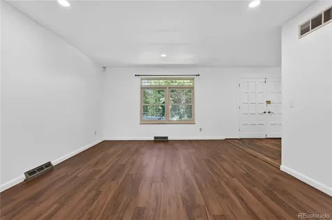 1550 S Oakland Street Aurora CO 80012