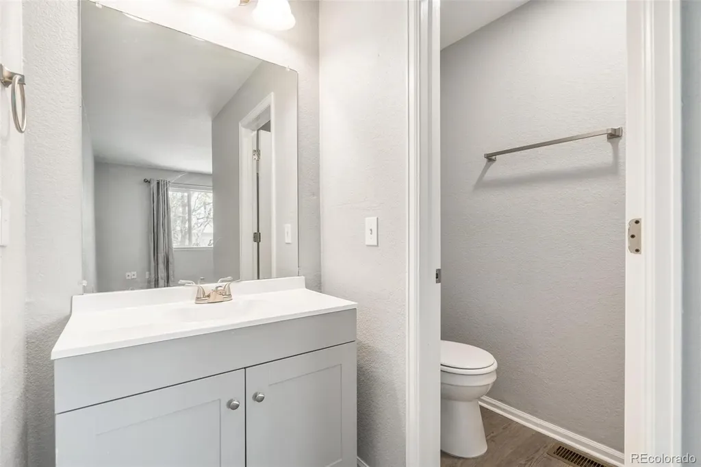 1286 S Troy Street Aurora CO 80012