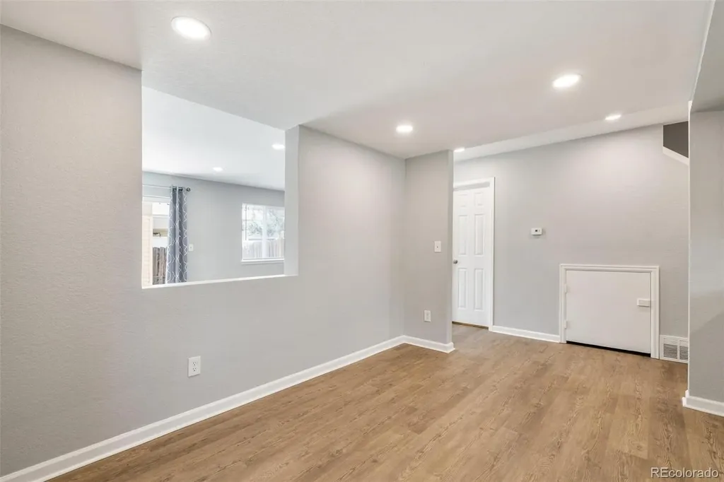 1286 S Troy Street Aurora CO 80012