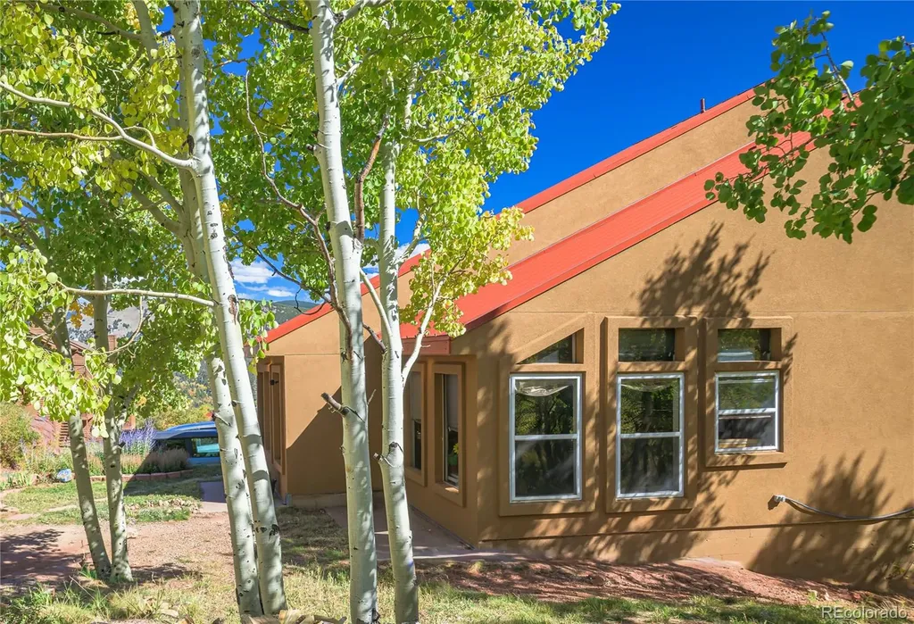1331 Panadero Avenue La Veta CO 81055