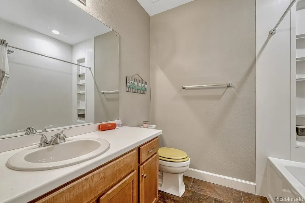 4514 S Valdai Circle Aurora CO 80015