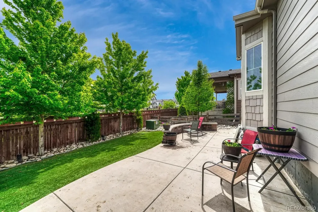 4514 S Valdai Circle Aurora CO 80015