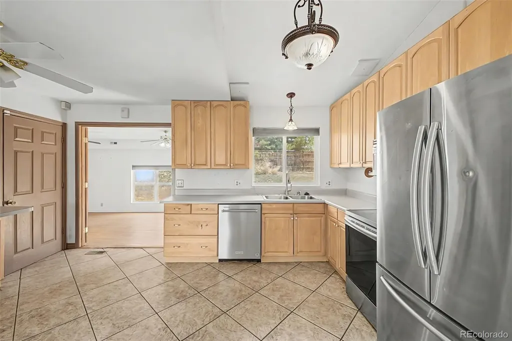2533 W 99th Place Denver CO 80260