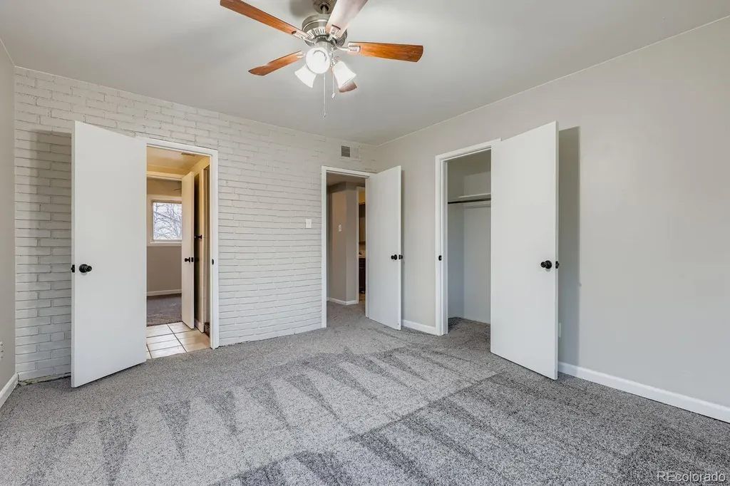 929 Quentin Street Aurora CO 80011