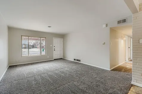 929 Quentin Street Aurora CO 80011