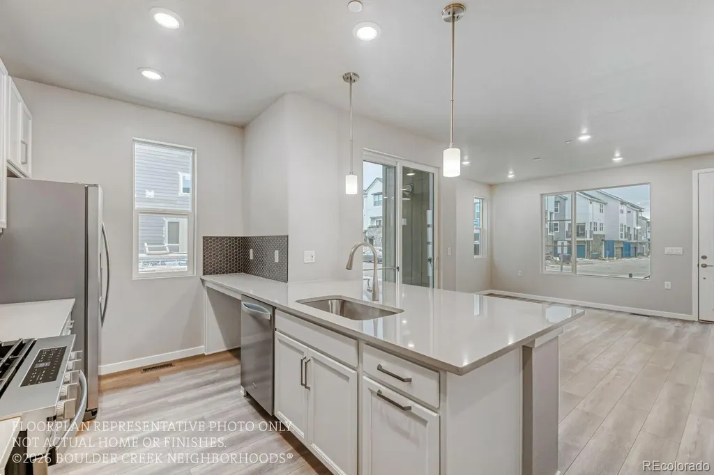 1706 W 166th Avenue Broomfield CO 80023