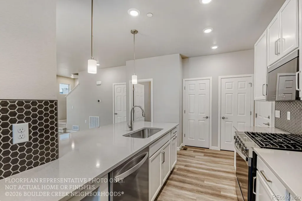 1706 W 166th Avenue Broomfield CO 80023