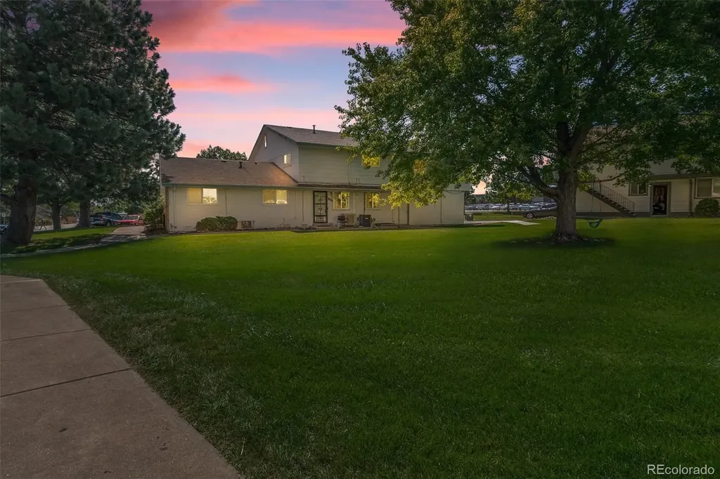 1192 S Eagle Circle Aurora CO 80012